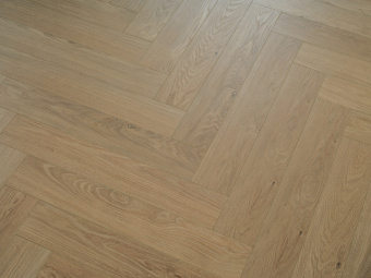 514 Дуб Лестер